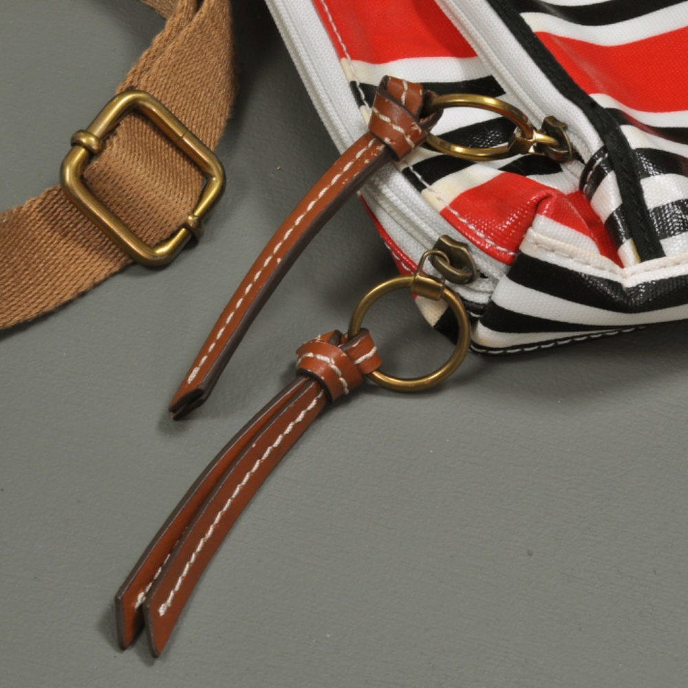 FOSSIL, STRIPED PVC CROSSBODY BAG - Picture 5 of 9